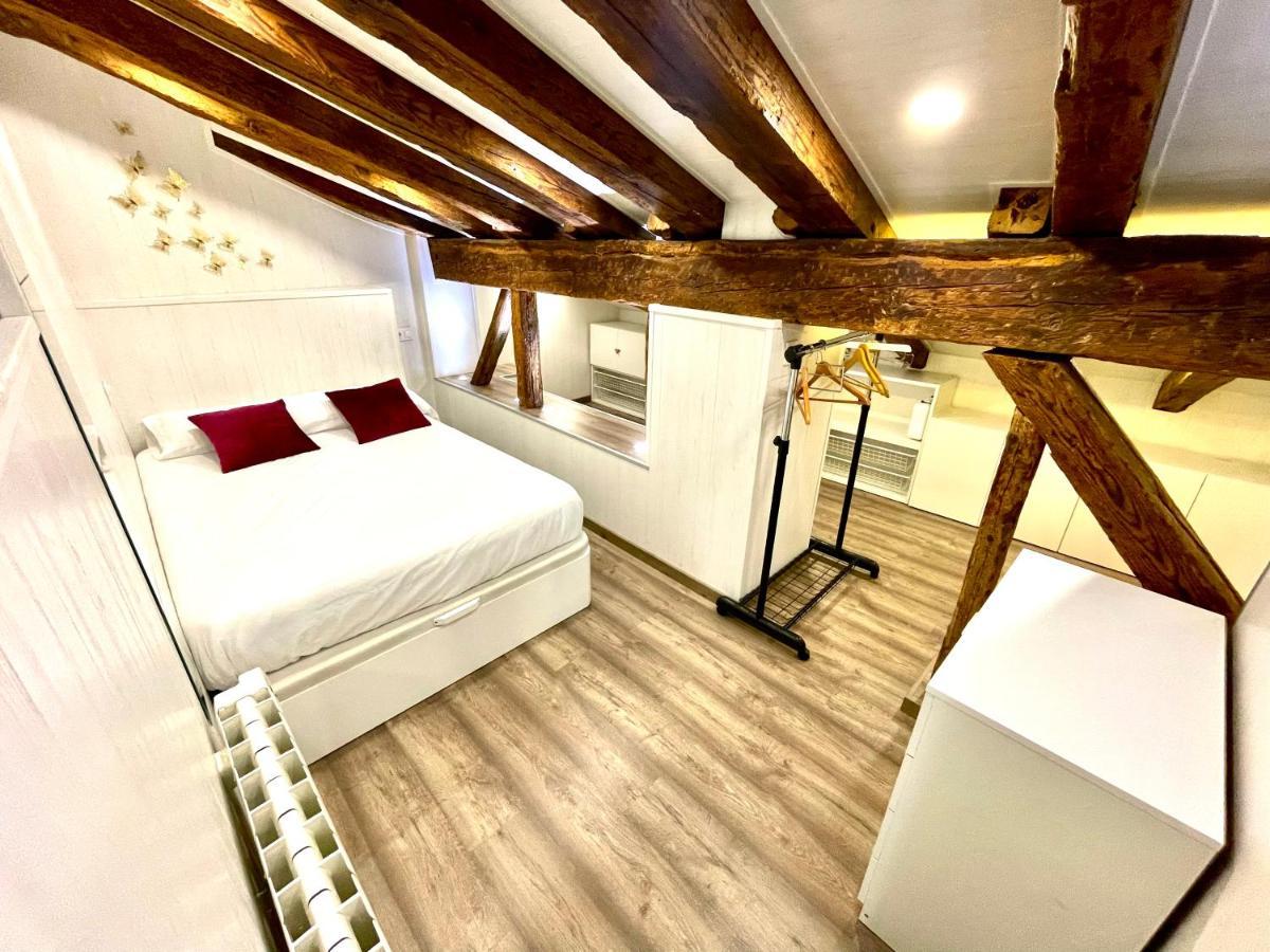 La Buhardilla Appartement Soria Buitenkant foto